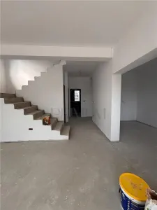 Moșnița Nouă | Duplex cu 3 dormitoare și 3 băi | 132 mp utili - foto 4