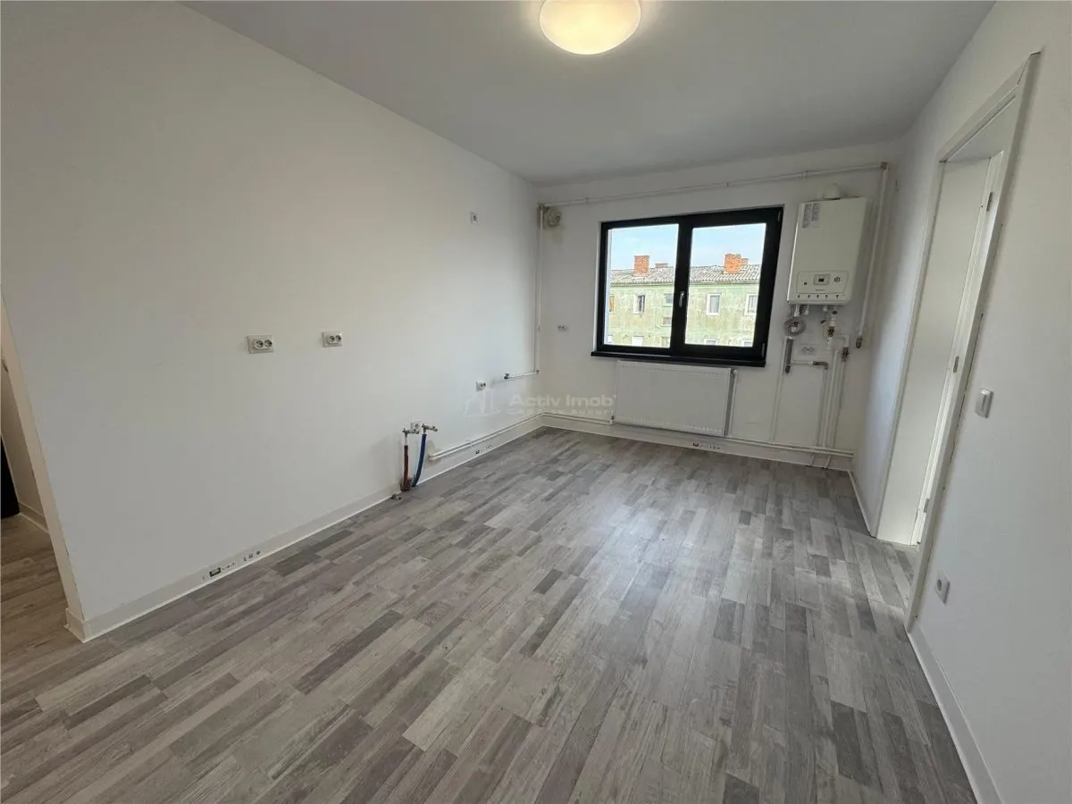 Bocsa Romana, Proiect NOU, 28 de Apartamente  cu 2 si 3 Cam.,Modernizat total Premium. - foto 14