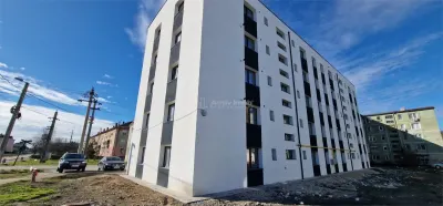 Bocsa Romana, Proiect NOU, 28 de Apartamente  cu 2 si 3 Cam.,Modernizat total Premium. - foto 9