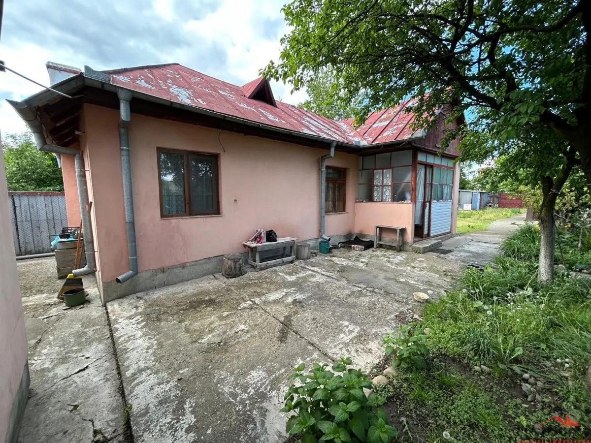 Casa parter de vanzare in comuna Vanatori, sat Mircestii Noi - foto 4