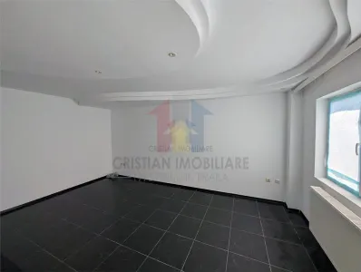 RENOVAT RECENT  3 camere, Calarasi 4,  PARTIAL MOBILAT - Braila