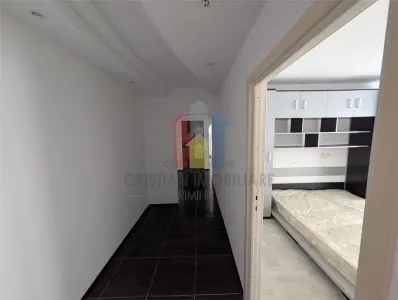 RENOVAT RECENT  3 camere, Calarasi 4,  PARTIAL MOBILAT - foto 4