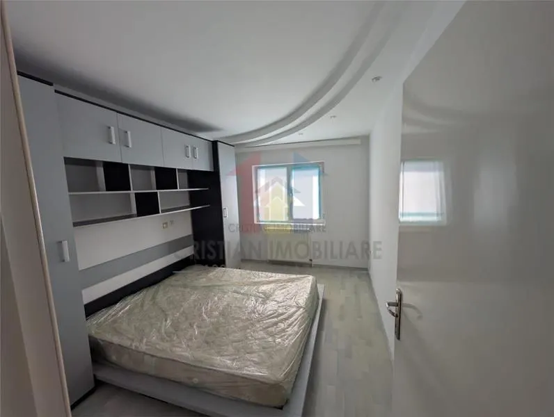 RENOVAT RECENT  3 camere, Calarasi 4,  PARTIAL MOBILAT - foto 7