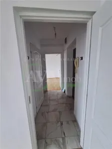 Apartament 2 camere decomandat zona Central - foto 9