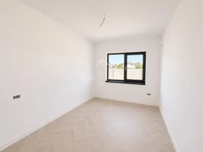 CASĂ PARTER 4 CAMERE DE VÂNZARE | 0% COMISION PENTRU CUMPĂRĂTOR - foto 11