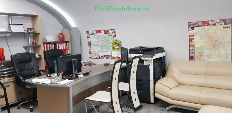 Spatiu comercial pt birouri-salon- cabinet ultracentral Arad - foto 9