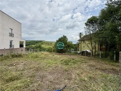 Teren de vanzare, suprafata 900 mp, in Livezeni - foto 3