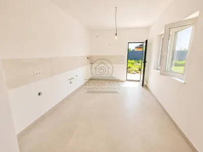 Casa  4 camere Miroslava Vorovesti la cheie! - foto 5