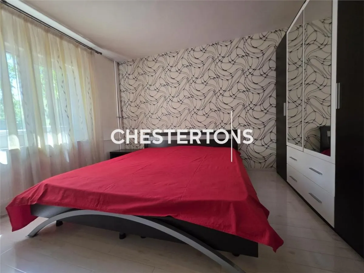 Apartament 3 camere , super renovat, dr Taberei zona Postei . - foto 7