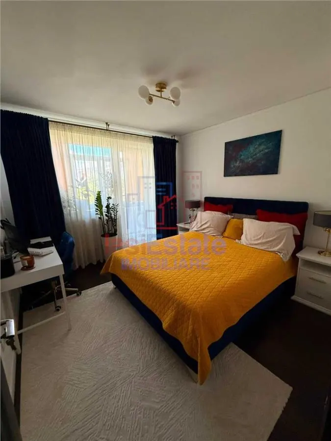 Podu Ros Apartament 3 camere - foto 2