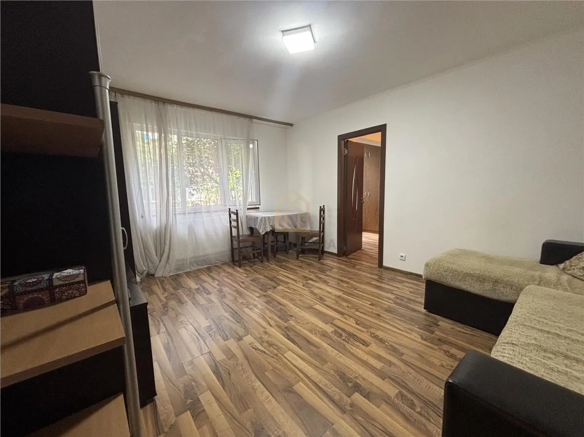 Apartament 2 camere de vanzare  central - foto 1