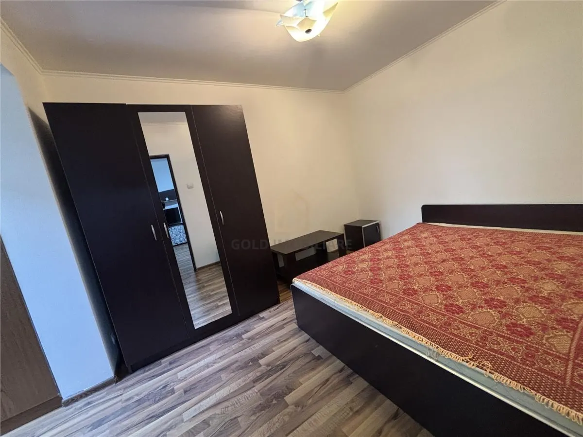 Apartament 2 camere de vanzare  central - foto 2