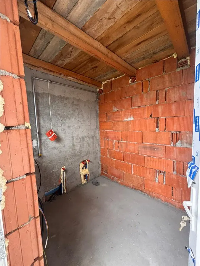 DUPLEX PREMIUM DESPARTIT PRIN GARAJ. MOSNITA NOUA. 4 CAMERE - foto 6