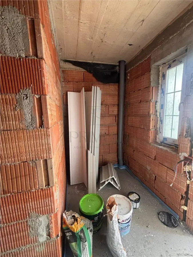 DUPLEX PREMIUM DESPARTIT PRIN GARAJ. MOSNITA NOUA. 4 CAMERE - foto 9