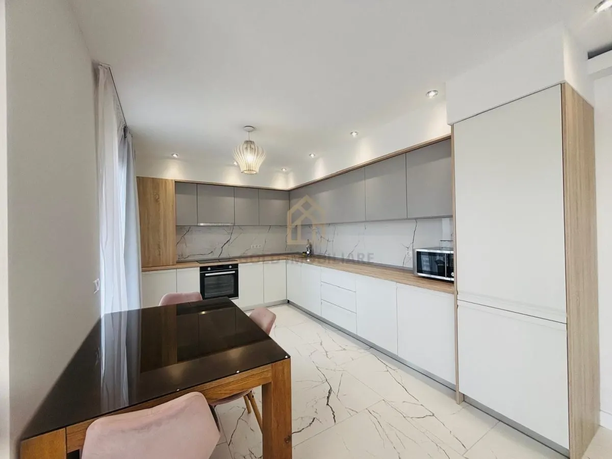 PENTHOUSE DE ÎNCHIRIAT â€“ 100 MP + TERASĂ 60 MP  BLOC NOU - foto 2