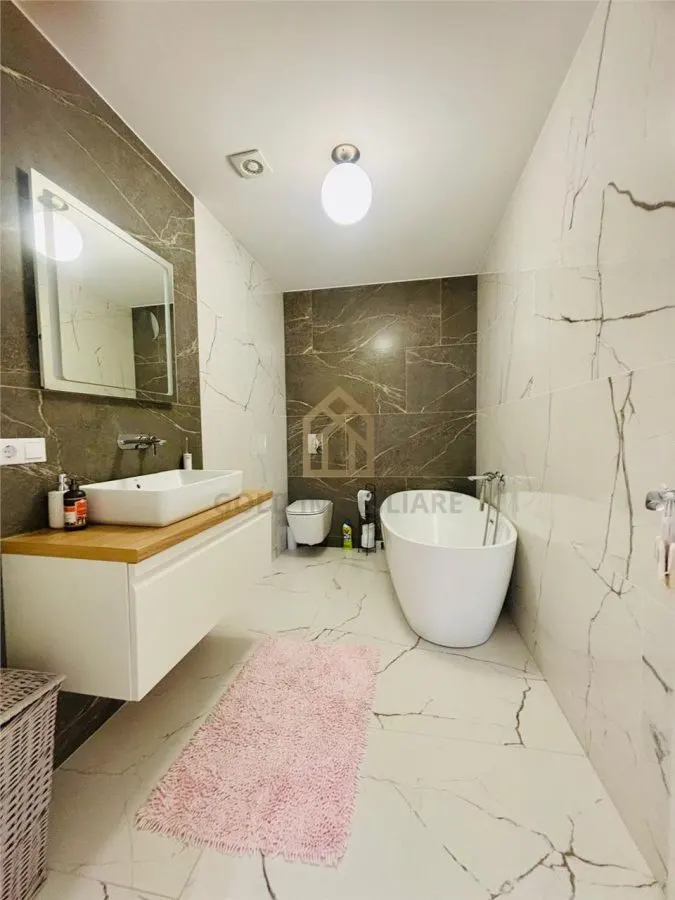 PENTHOUSE DE ÎNCHIRIAT â€“ 100 MP + TERASĂ 60 MP  BLOC NOU - foto 9
