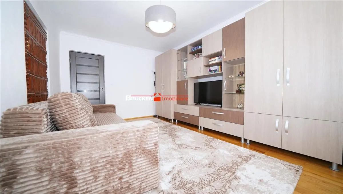 Apartament cu 2 camere de vanzare â€“ Alesd, Bihor | Parter | Complet mobilat | Renovat - foto 4