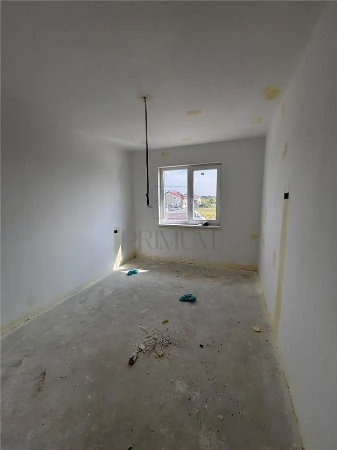 DUPLEX SPATIOS, MOSNITA NOUA, 4 CAMERE. - foto 14
