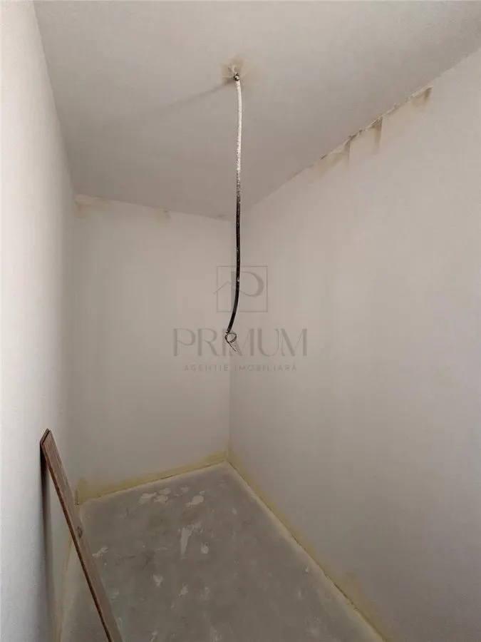 DUPLEX SPATIOS, MOSNITA NOUA, 4 CAMERE. - foto 10