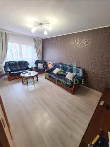 Apartament 2 camere decomandat etaj intermediar Astra- Carpatilor - foto 1