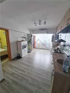 Apartament 2 camere decomandat etaj intermediar Astra- Carpatilor - foto 4
