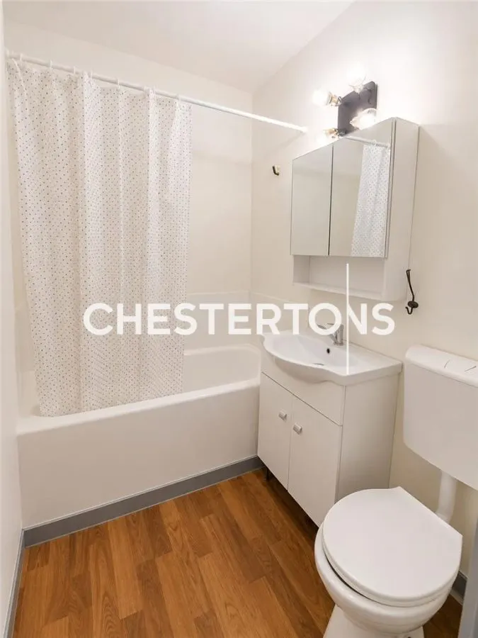 Apartament luminos cu 2 camere in Crangasi | Etaj 2/4 | Bloc anvelopat | - foto 6