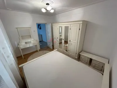 Inchiriere Apartament cu 2 camere Decomandat Palas Campus - foto 4