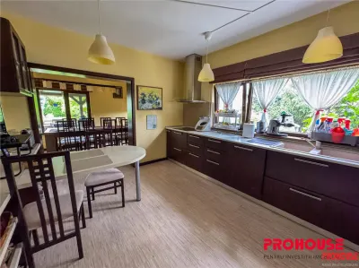 Vila exclusivistă de vânzare în Șerbănești â€“ Eleganță, confort și intimitateÂ  - foto 17