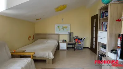 Vila exclusivistă de vânzare în Șerbănești â€“ Eleganță, confort și intimitateÂ  - foto 25
