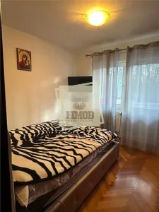 Apartament 4 camere 74 mpu 2 bai  si parcare zona Valea Aurie - foto 6