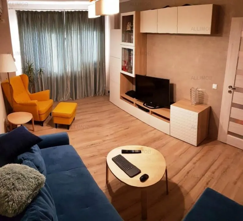 Apartament 3 camere in Ploiesti, zona ultracentrala - foto 1