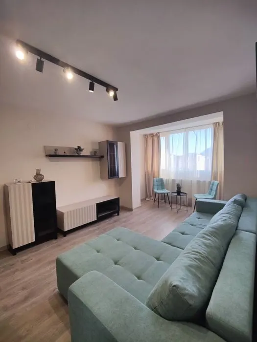 Apartament 2 camere decomandat renovat zona Vlahuta - foto 1