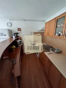 Apartament la casa 78 mpu pivnita| curte si parcare zona centrala - foto 10