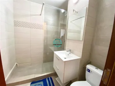 Inchiriez apartament cu 3 camere ultracentral aproape de Teatru - foto 9