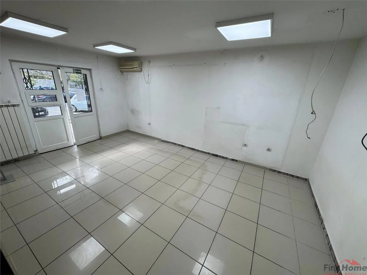 Spatiu Comercial Piata Moldovei Focsani - Fosta FARMACIE - foto 4