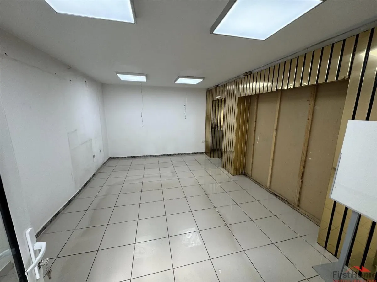 Spatiu Comercial Piata Moldovei Focsani - Fosta FARMACIE - foto 6