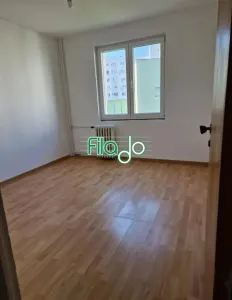 Apartament 3 camere Dristor, Kaufland Mihai Bravu - foto 2