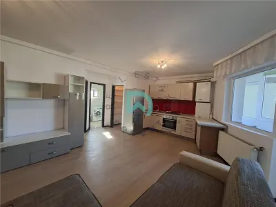 Apartament 2 camere  tip studio, Tractorul, intermediar, loc de parcare, etaj 1 - Brasov