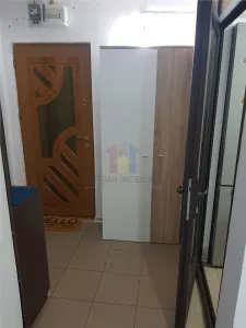 RENOVAT! Ap 2 camere PARTER, zona Viziru 1! Se vinde partial MOBILAT! - foto 8