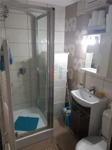 RENOVAT! Ap 2 camere PARTER, zona Viziru 1! Se vinde partial MOBILAT! - foto 9