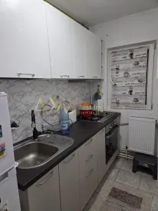 Vanzare apartament 3 camere - foto 3