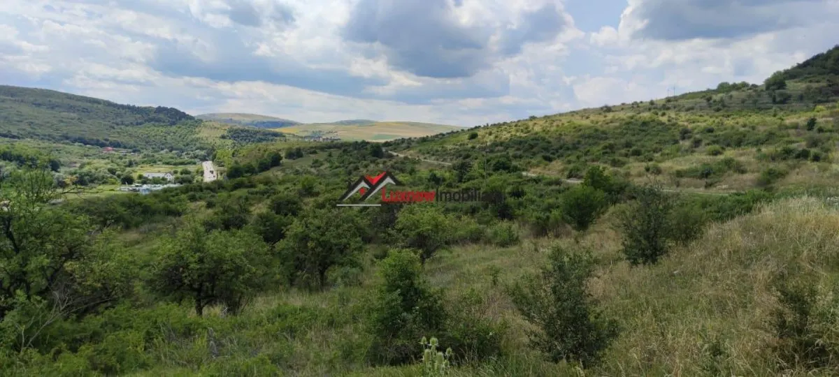 Teren Intravilan 586 mp în Rădaia ! Doar 18.500 â‚¬ ! Zonă în plina dezvoltare! - foto 1
