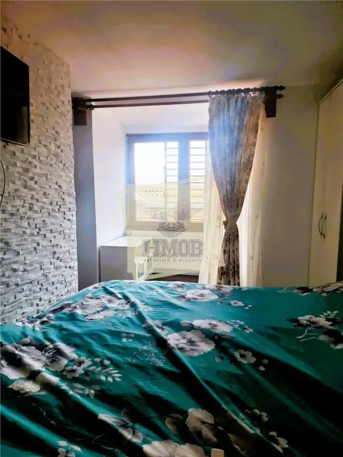 Apartament mobilat 2 camere cu pivnita in Piata Mare - foto 2