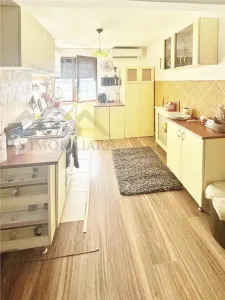 Apartament 2 camere, decomandat , Independentei, zona Rfn - foto 2