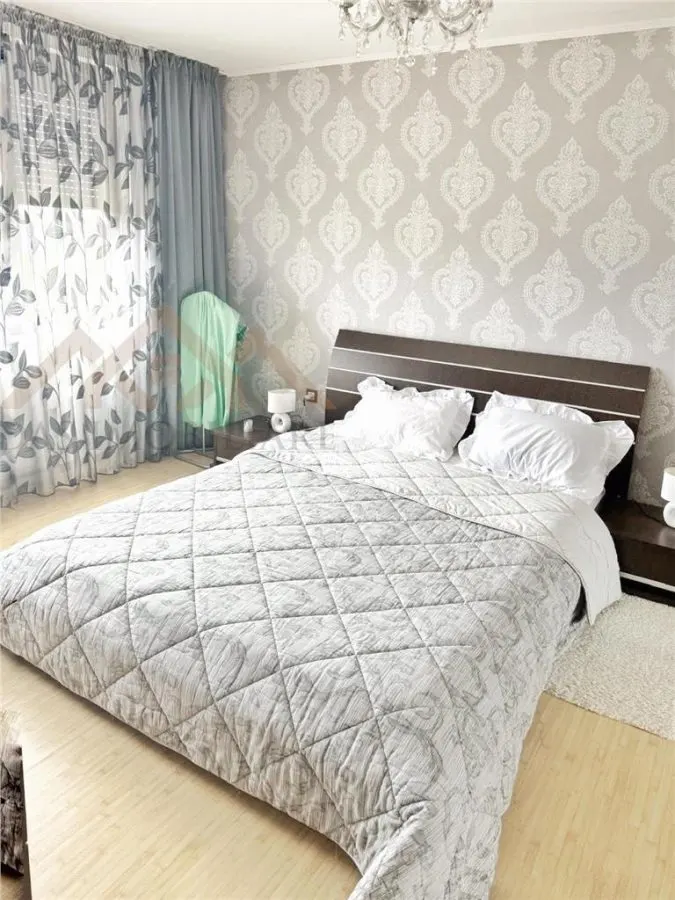 Apartament 2 camere, decomandat , Independentei, zona Rfn - foto 3