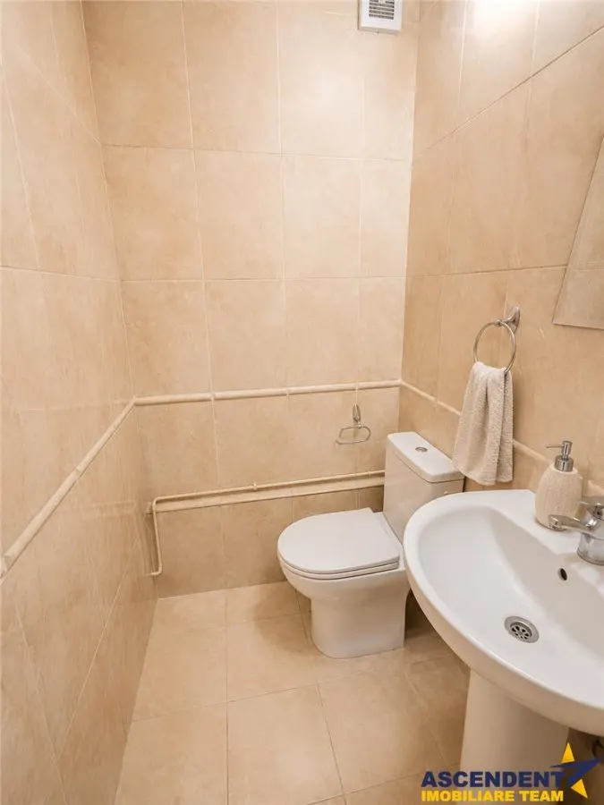 Apartament 3 camere decomandat, mobilat si utilat, Strada Toamnei, Central, Brasov - foto 7