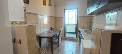 APARTAMENT 2 CAMERE DECOMANDAT PODU DE FIER UMF - foto 2
