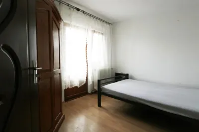 APARTAMENT 2 CAMERE DECOMANDAT PODU DE FIER UMF - foto 11
