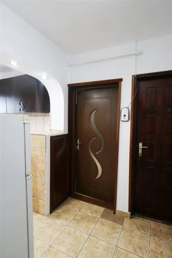 APARTAMENT 2 CAMERE DECOMANDAT PODU DE FIER UMF - foto 17