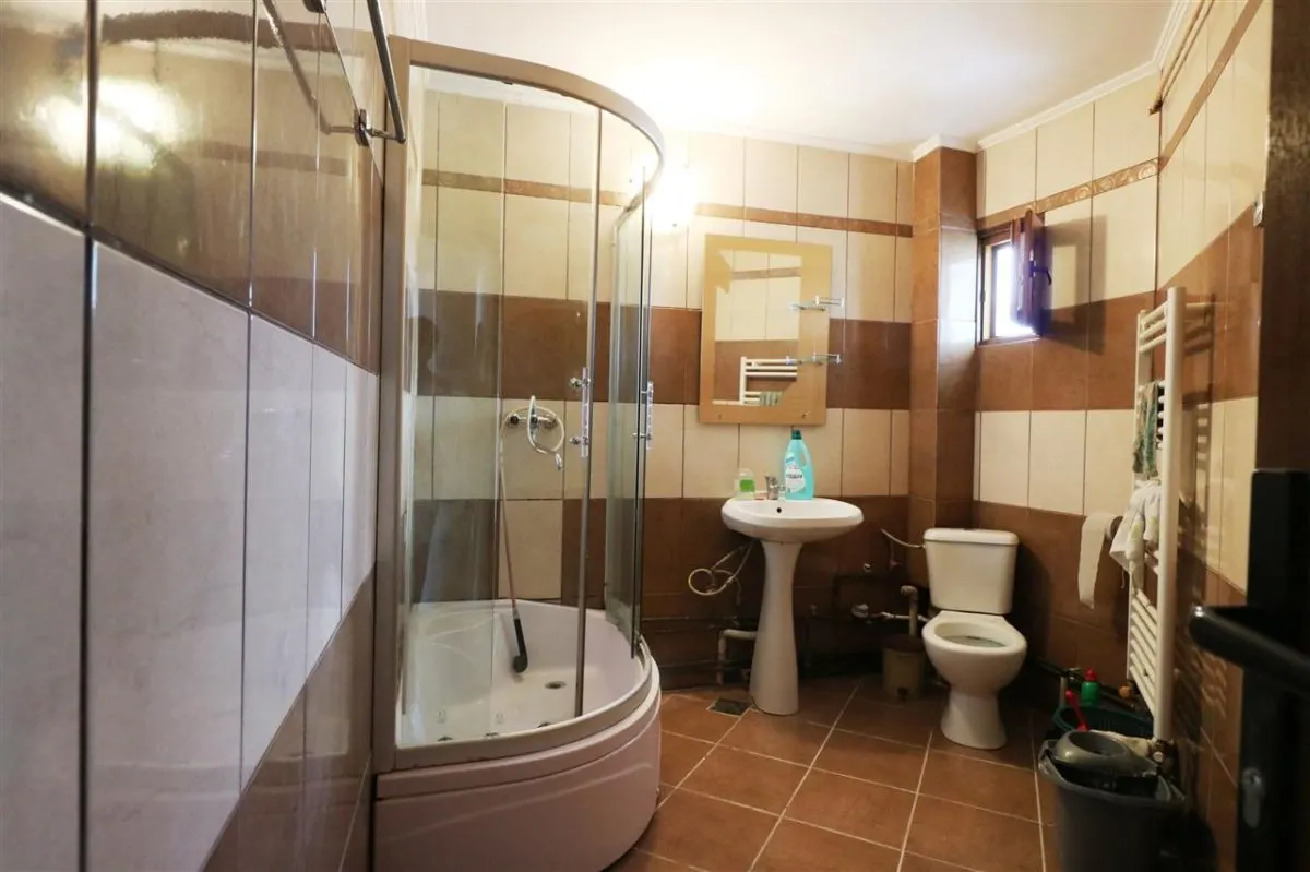 APARTAMENT 2 CAMERE DECOMANDAT PODU DE FIER UMF - foto 4